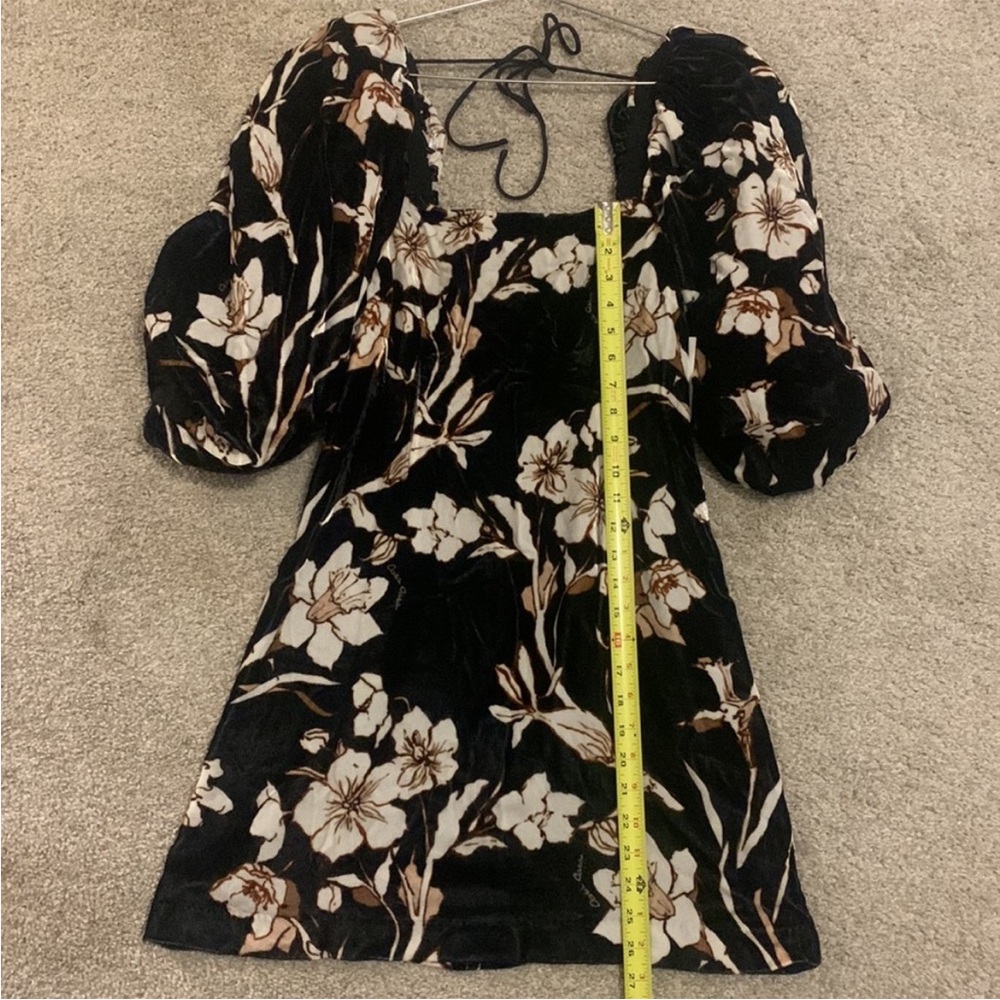 Cara Cara Adolophine Mini Dress - Picture 8 of 10